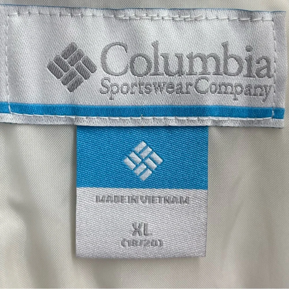 Girls' Light Blue Quilted Puffer Jacket with Faux Fur Trim‎ Hood